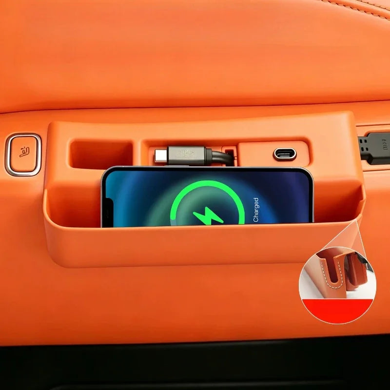 Car Docking Station Fast Charging Telescopic Cable Second Row Seat Expansion Dock Modification For AITO SERES M8 M7 2025 2026 — view 1