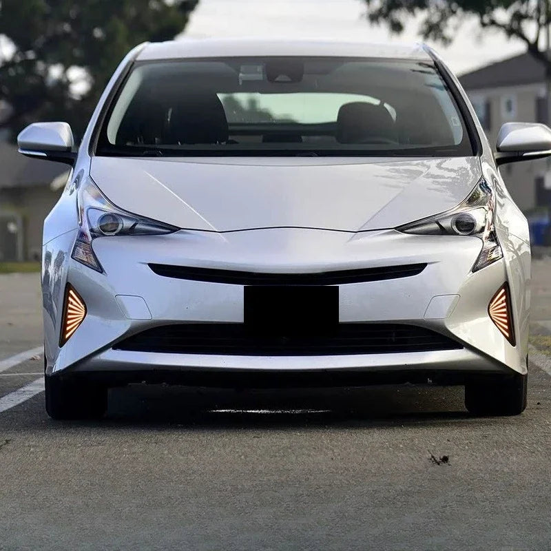 Car LED Daytime Running Lights Dynamic Yellow Turn Signals Front Fog Lamp Modified 12V Daylights For Toyota Prius 2016-2018 — view 4