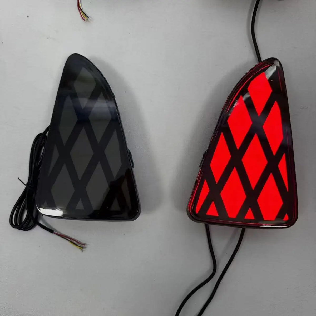 for TOYOTA YARIS VITZ 2018-2026 Car Rear Bumper Lights Assembly Reflector DRL Driving Brake Light Fog Lamp Modification Daylight — view 2