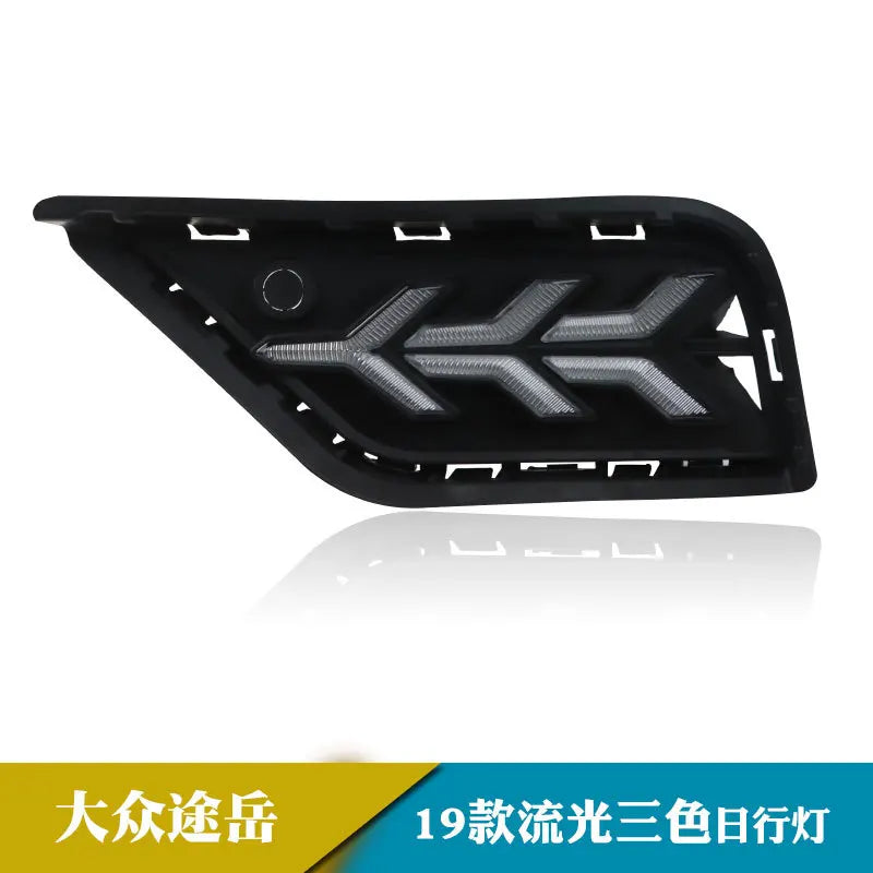 For Volkswagen Tharu 2018 2019 Car Led Daytime Running Lights Modified Streamer Steering Front Fog Light DRL Dynamic Turn Signal — view 5
