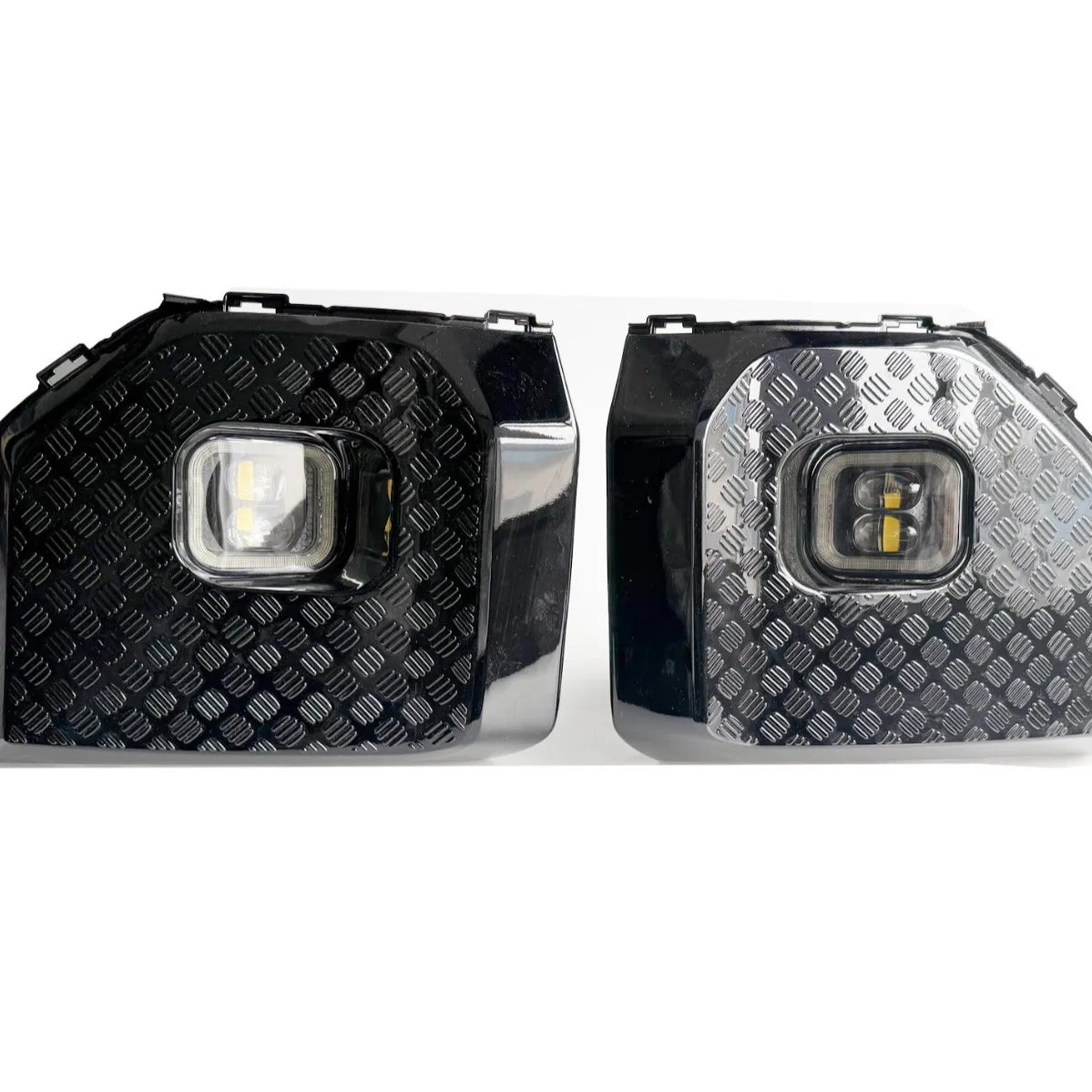 Golden Eye Fog Lamp with Cover For Toyota Land Cuiser LC250 2024 2025 Led Lens High Brightness Fog Lamp Modification Accessories — view 3